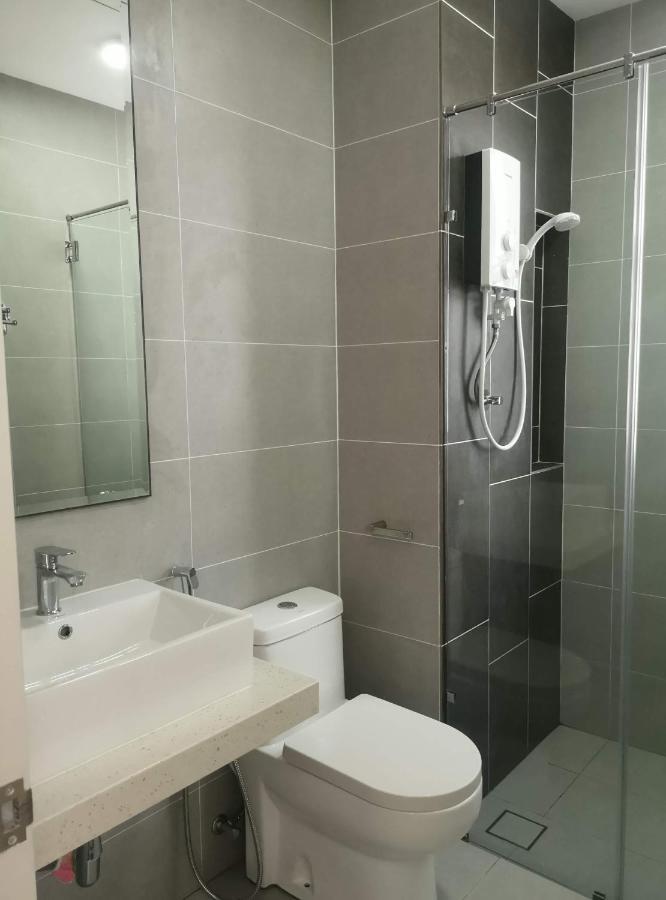 Stayje Putrajaya, 5 Minutes To Ioi City Mall, Wifi , Netflix, Free Parking Εξωτερικό φωτογραφία