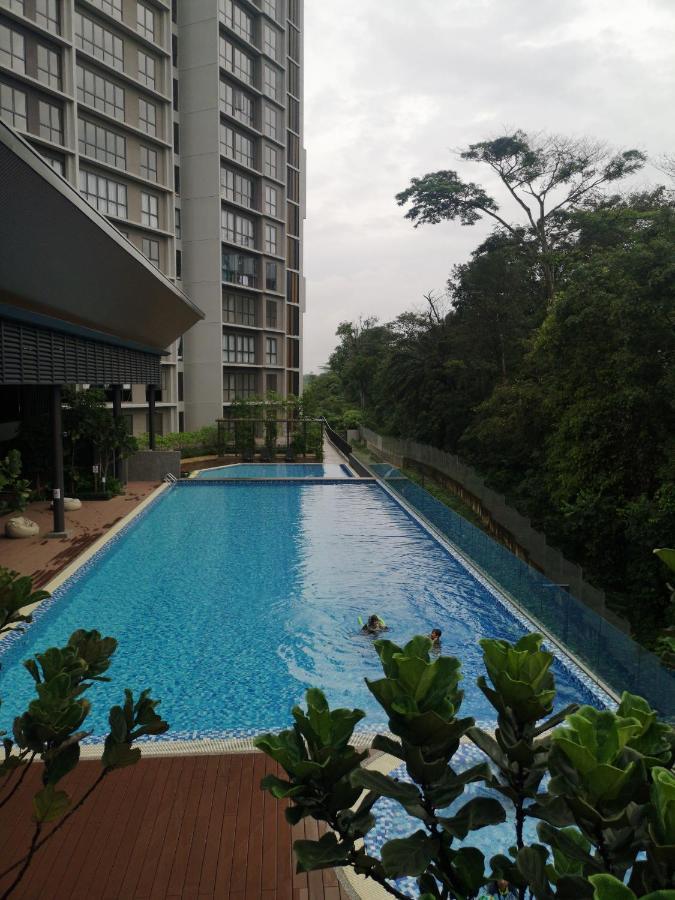 Stayje Putrajaya, 5 Minutes To Ioi City Mall, Wifi , Netflix, Free Parking Εξωτερικό φωτογραφία